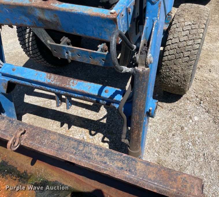 image for item IC9347 New Holland AJ4137  MFWD tractor