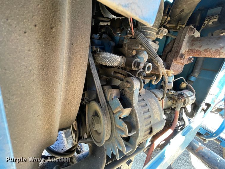 image for item IC9347 New Holland AJ4137  MFWD tractor