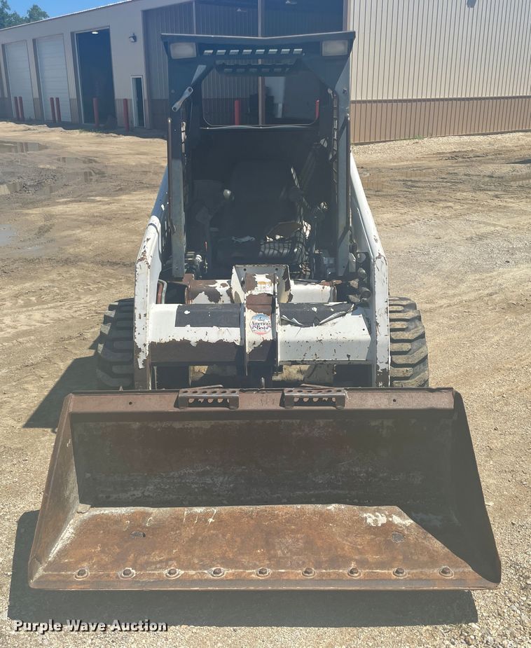 image for item IC9348 1996 Bobcat 753  skid steer loader