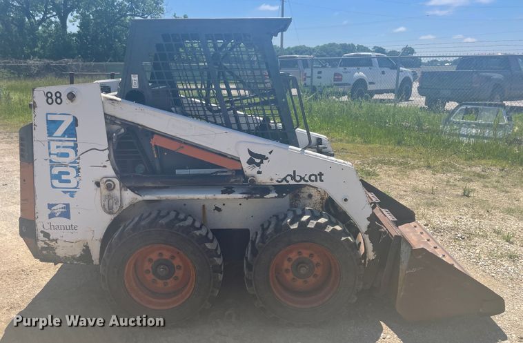 image for item IC9348 1996 Bobcat 753  skid steer loader