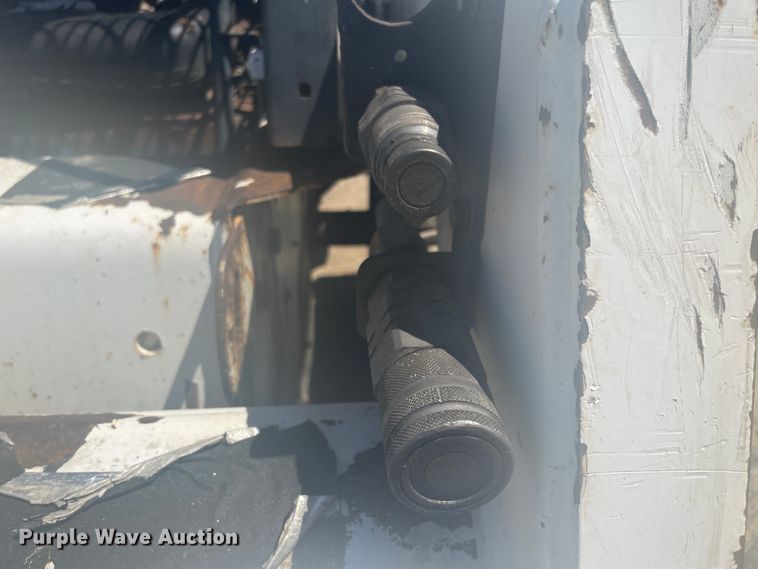 image for item IC9348 1996 Bobcat 753  skid steer loader