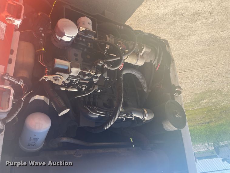 image for item IC9348 1996 Bobcat 753  skid steer loader