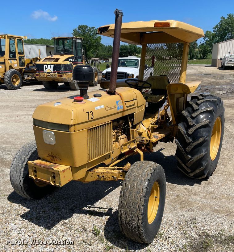 image for item IC9350 1984 John Deere 2150  tractor