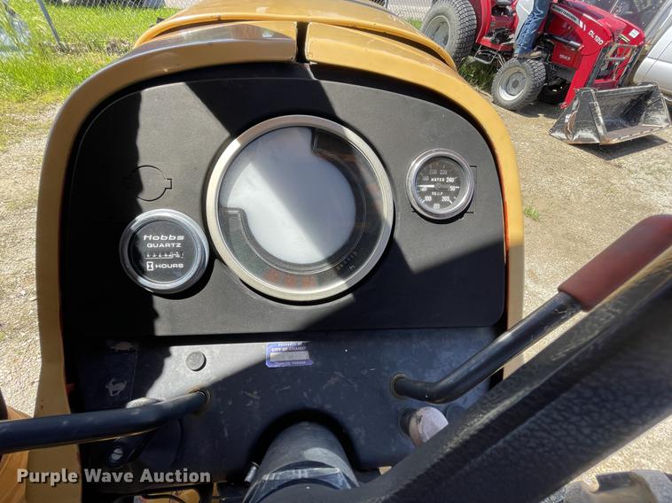 image for item IC9350 1984 John Deere 2150  tractor