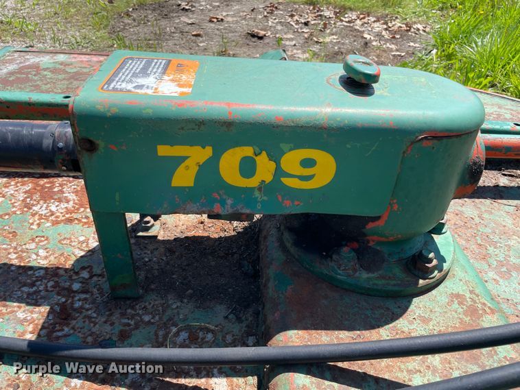image for item IC9351 John Deere 709  rotary mower