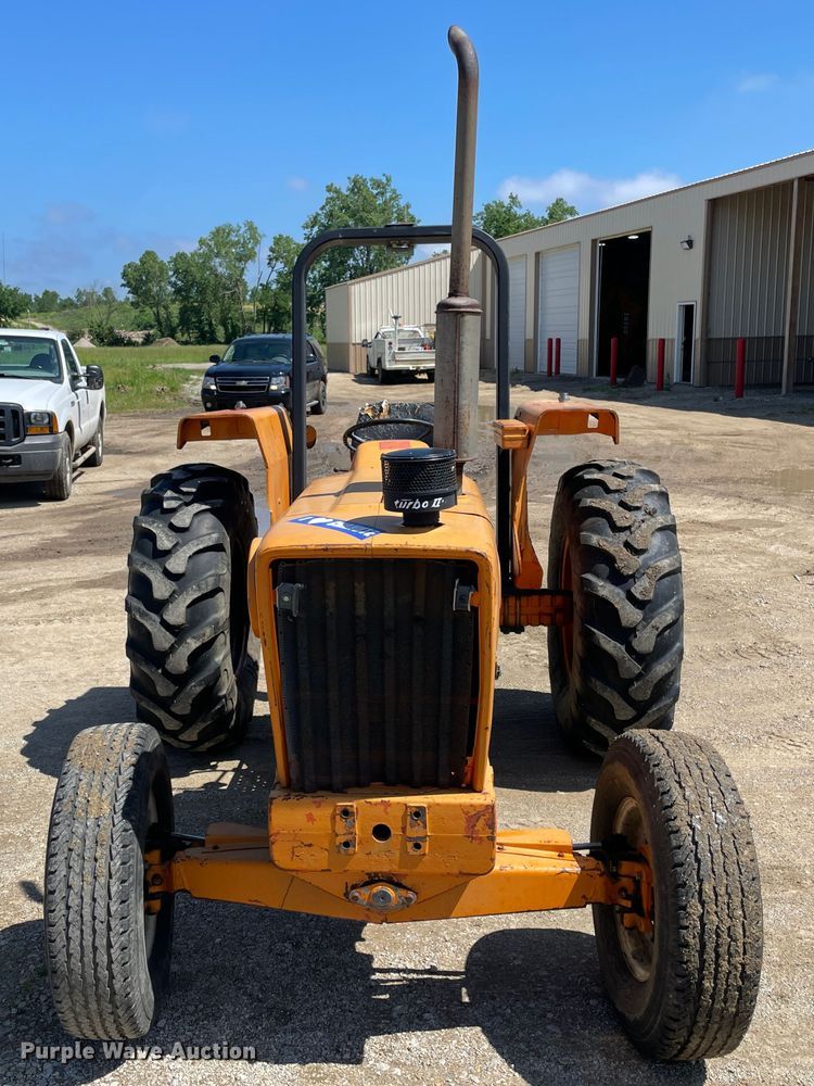 image for item IC9352 1981 Ford DW314C  tractor