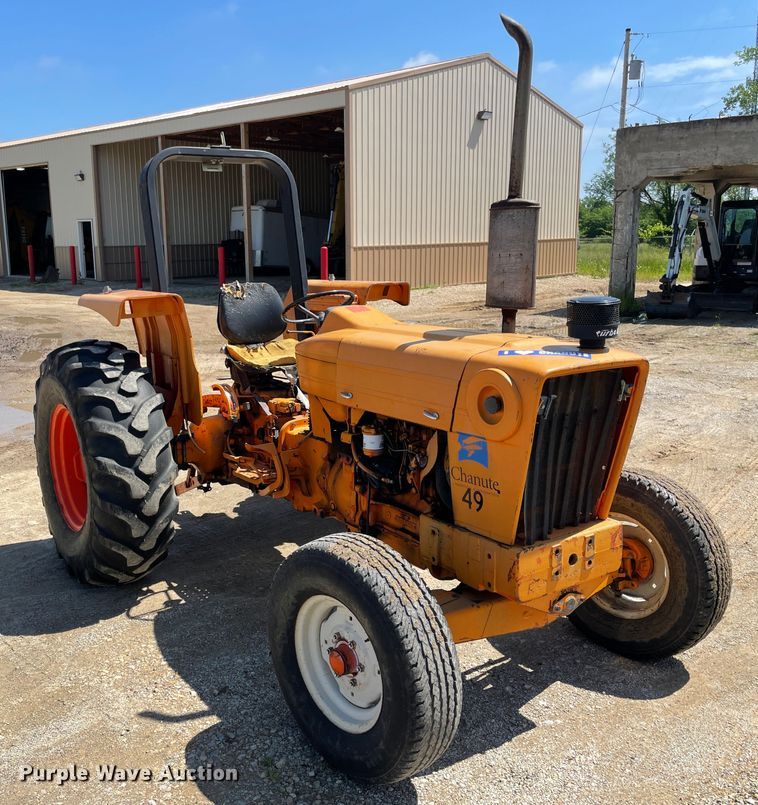 image for item IC9352 1981 Ford DW314C  tractor