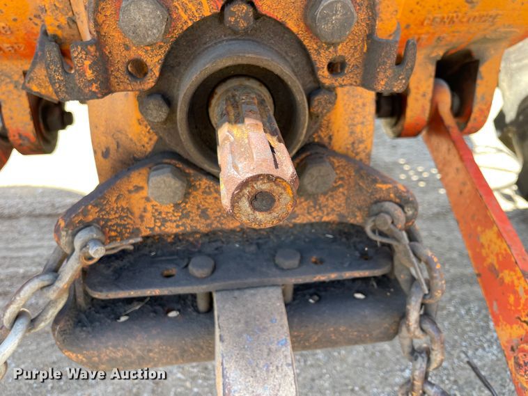 image for item IC9352 1981 Ford DW314C  tractor