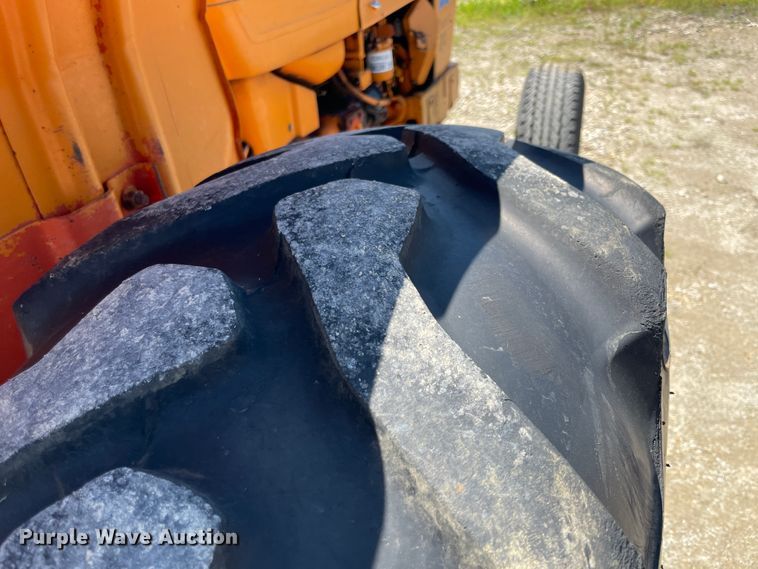 image for item IC9352 1981 Ford DW314C  tractor