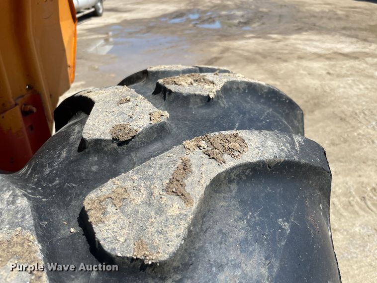 image for item IC9352 1981 Ford DW314C  tractor