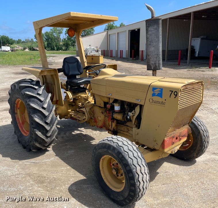 image for item IC9353 1980 Ford DD314C  tractor