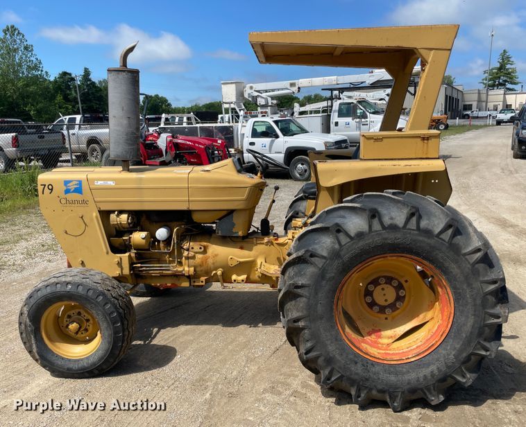 image for item IC9353 1980 Ford DD314C  tractor