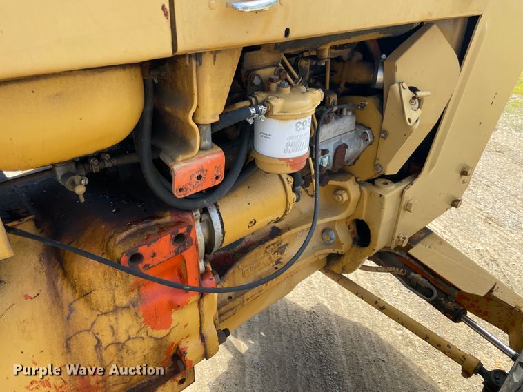 image for item IC9353 1980 Ford DD314C  tractor