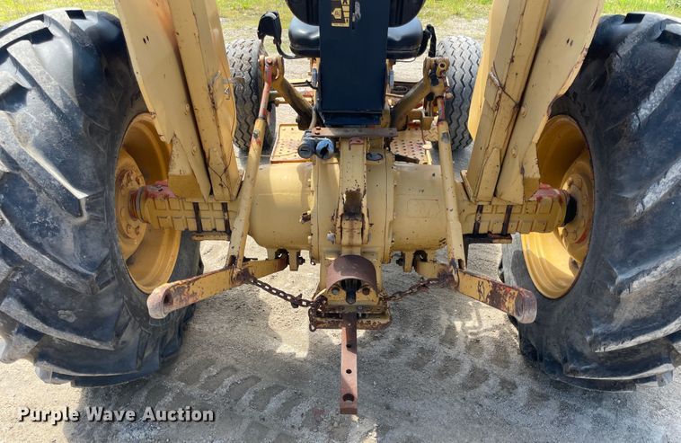 image for item IC9353 1980 Ford DD314C  tractor