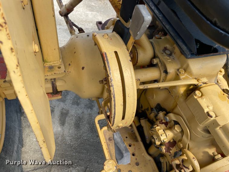 image for item IC9353 1980 Ford DD314C  tractor