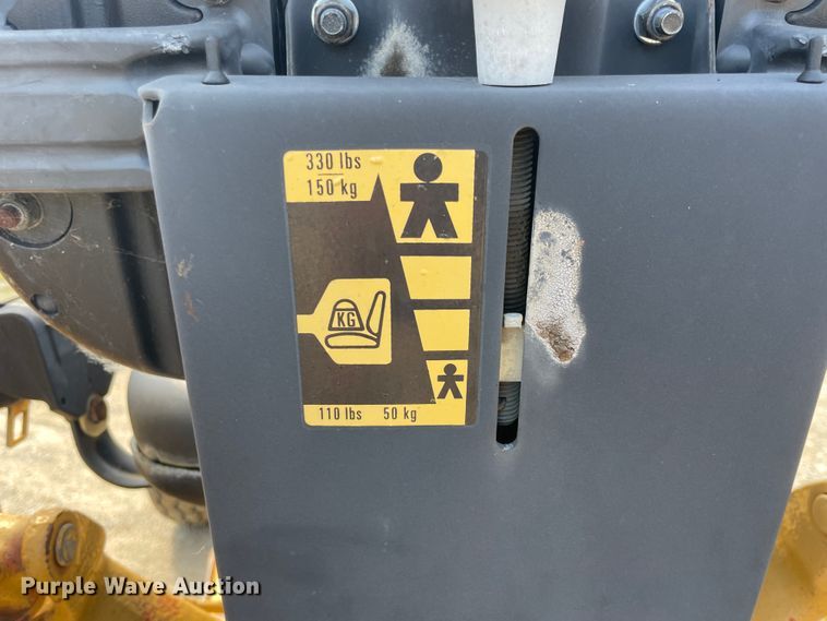 image for item IC9353 1980 Ford DD314C  tractor