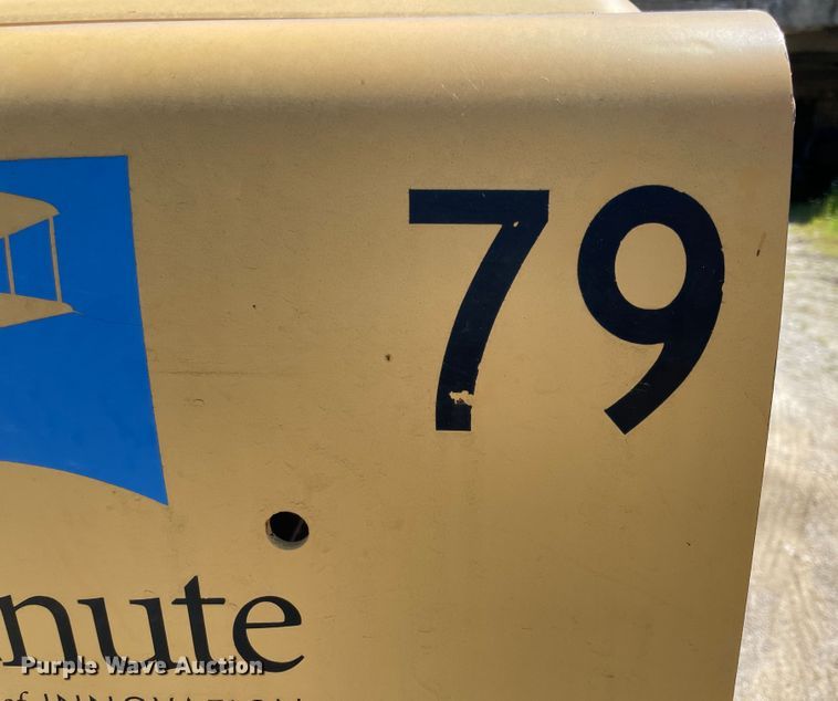 image for item IC9353 1980 Ford DD314C  tractor