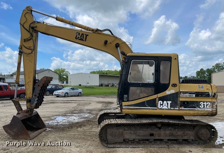 image for item IC9355 1994 Caterpillar 312  hydraulic excavator