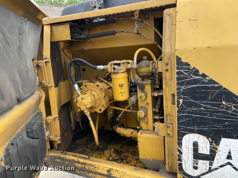 image for item IC9355 1994 Caterpillar 312  hydraulic excavator