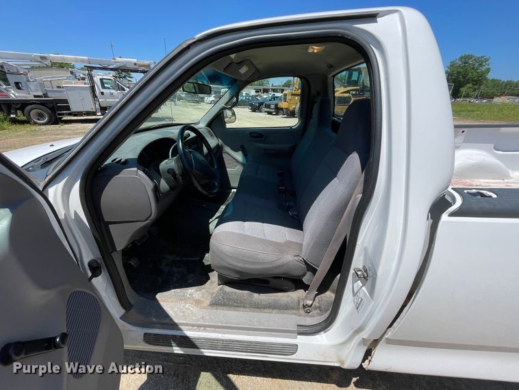 image for item IC9356 1999 Ford F150  pickup truck