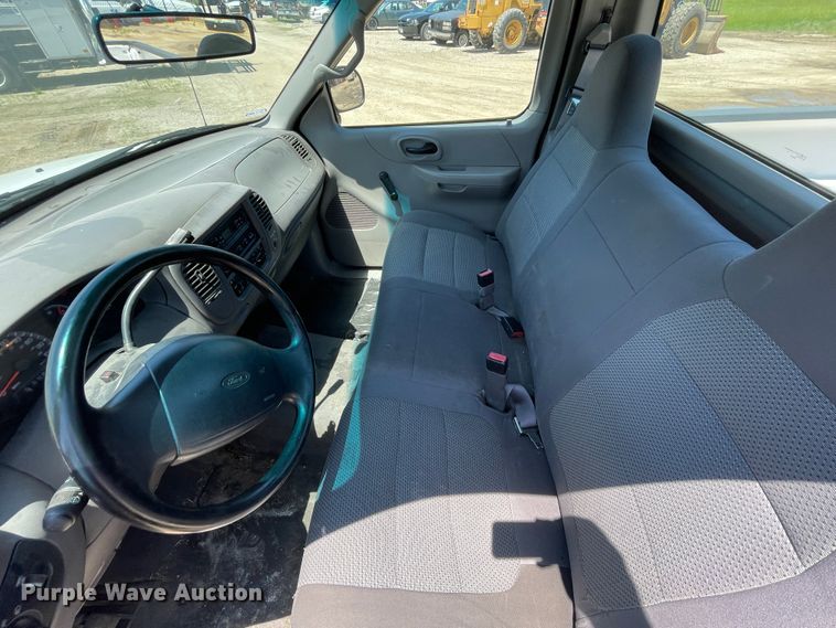 image for item IC9356 1999 Ford F150  pickup truck