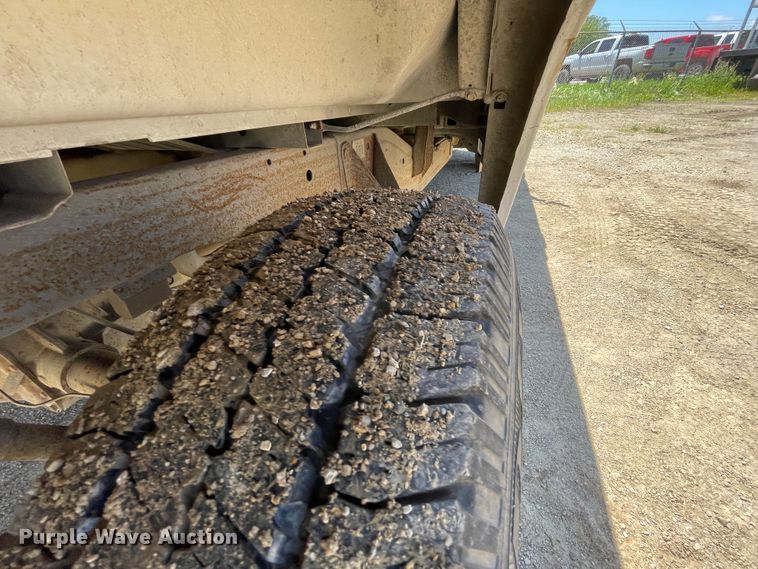 image for item IC9356 1999 Ford F150  pickup truck