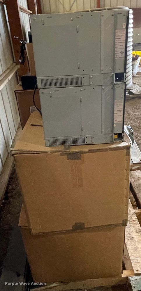 image for item IC9358 Approximately 100 Toshiba IP5000 telephones