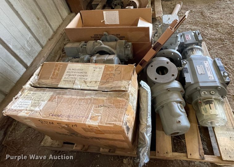 image for item IC9359 American Meter 5.5M/G100  rotary gas meter