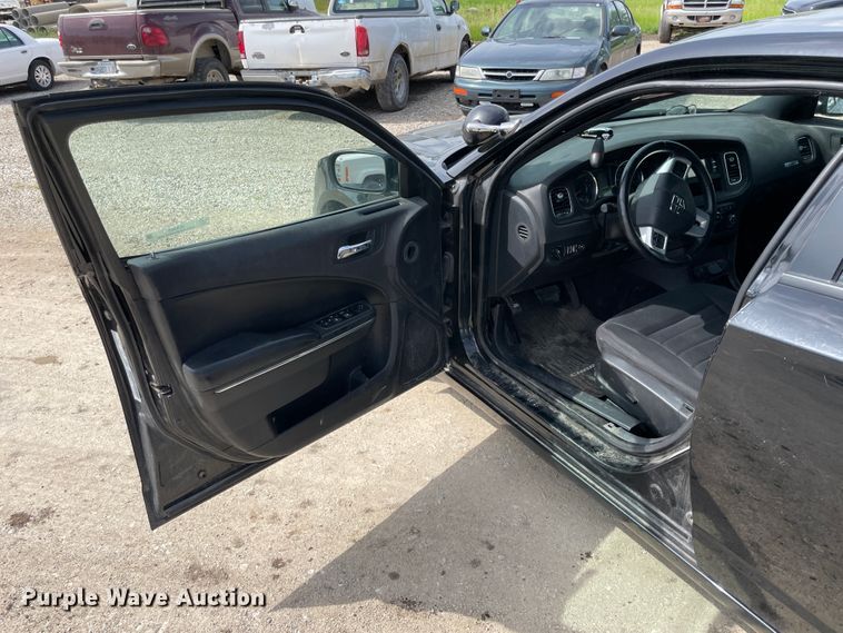 image for item IC9363 2014 Dodge Charger Police