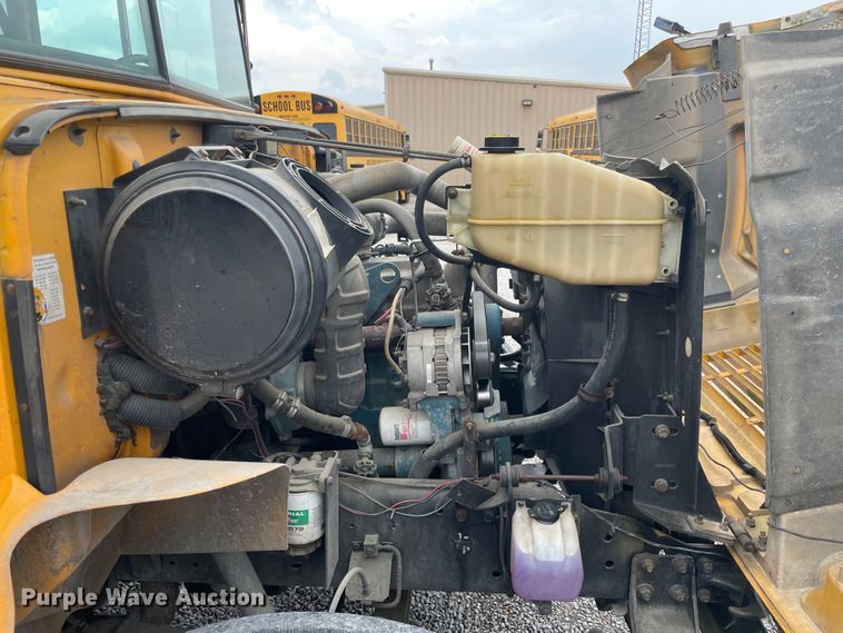 image for item IC9365 1996 International 3800  school bus