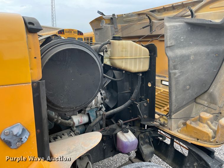 image for item IC9365 1996 International 3800  school bus