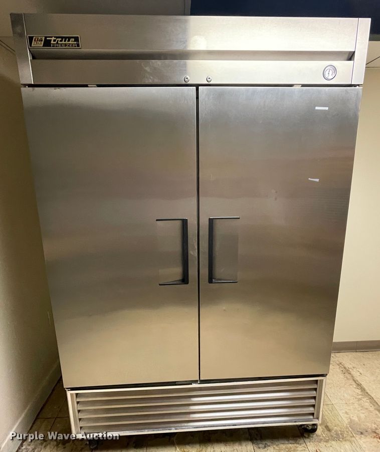 image for item IC9371 True T49F  refrigerator