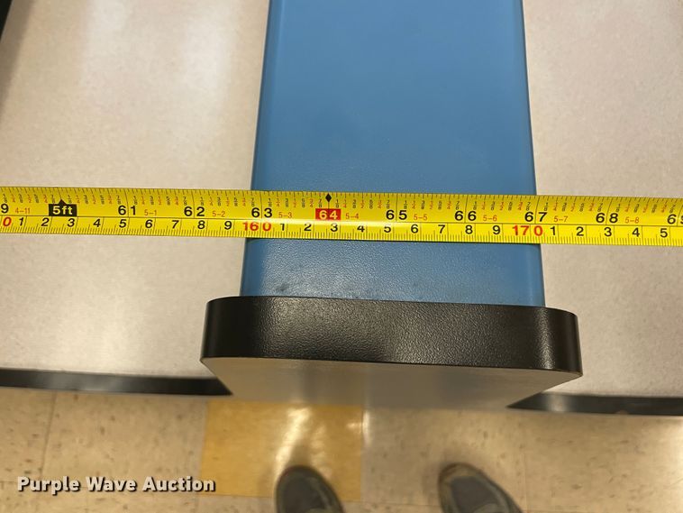 image for item IC9372 (12) sets of booths