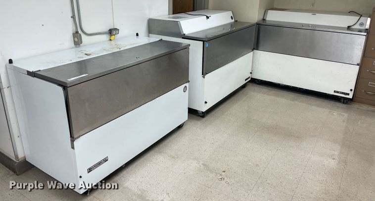 image for item IC9373 (3) freezers