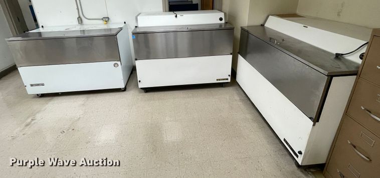 image for item IC9373 (3) freezers