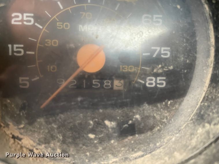 image for item IC9411 1986 Chevrolet C10  pickup truck