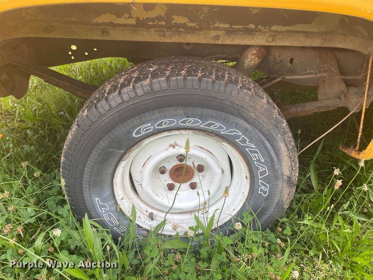 image for item IC9411 1986 Chevrolet C10  pickup truck