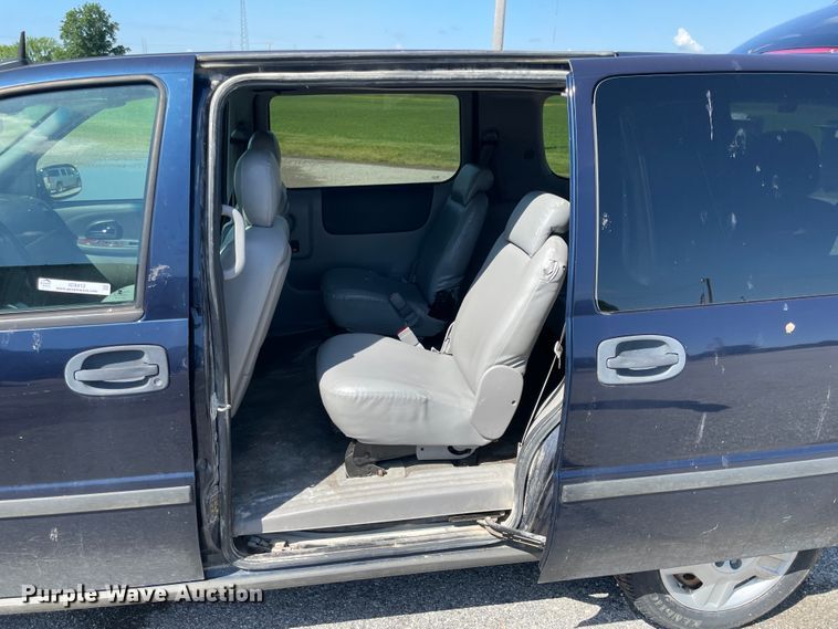 image for item IC9412 2007 Chevrolet Uplander  van