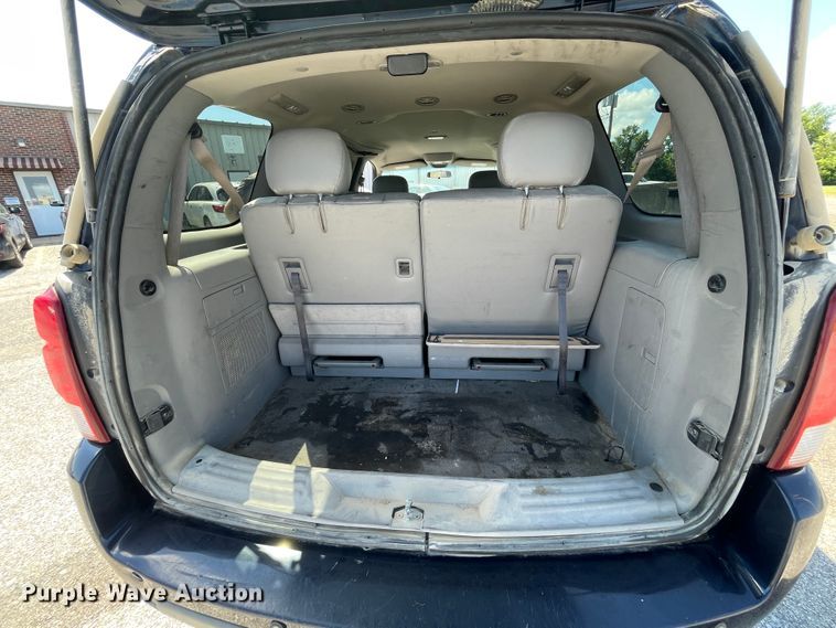 image for item IC9412 2007 Chevrolet Uplander  van