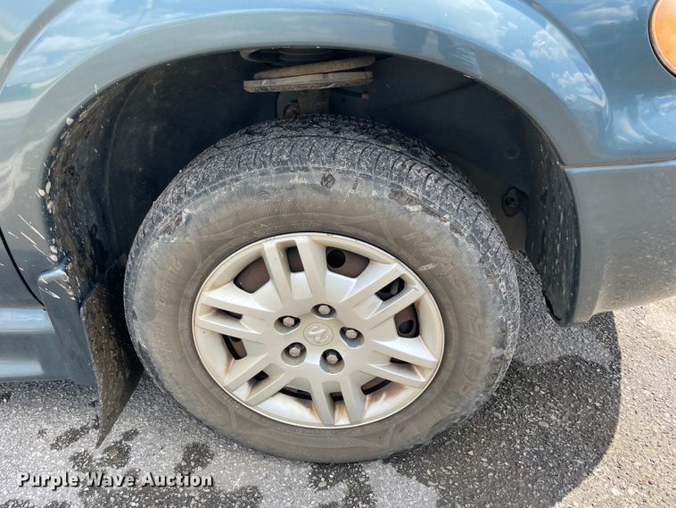 image for item IC9415 2005 Dodge Grand Caravan  handicap accessible van