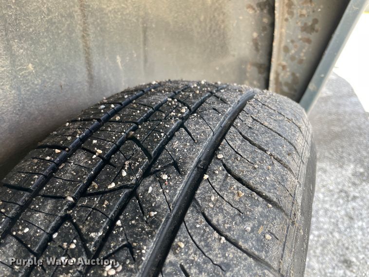 image for item IC9415 2005 Dodge Grand Caravan  handicap accessible van