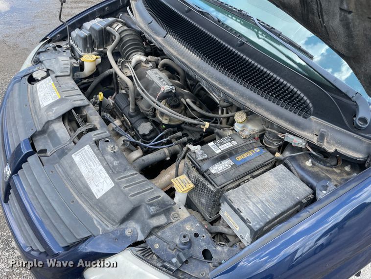 image for item IC9417 2005 Dodge Grand Caravan  handicap accessible van