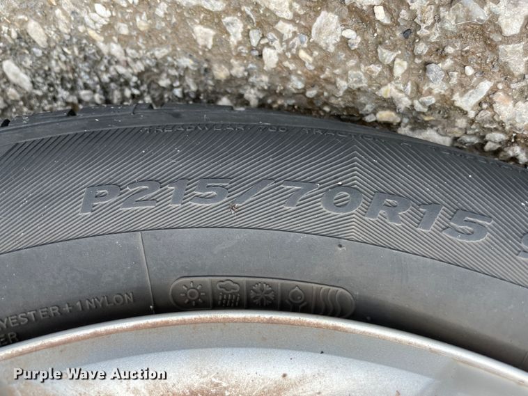 image for item IC9417 2005 Dodge Grand Caravan  handicap accessible van