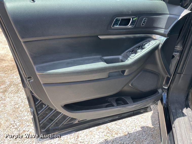 image for item IC9418 2013 Ford Explorer Police  SUV