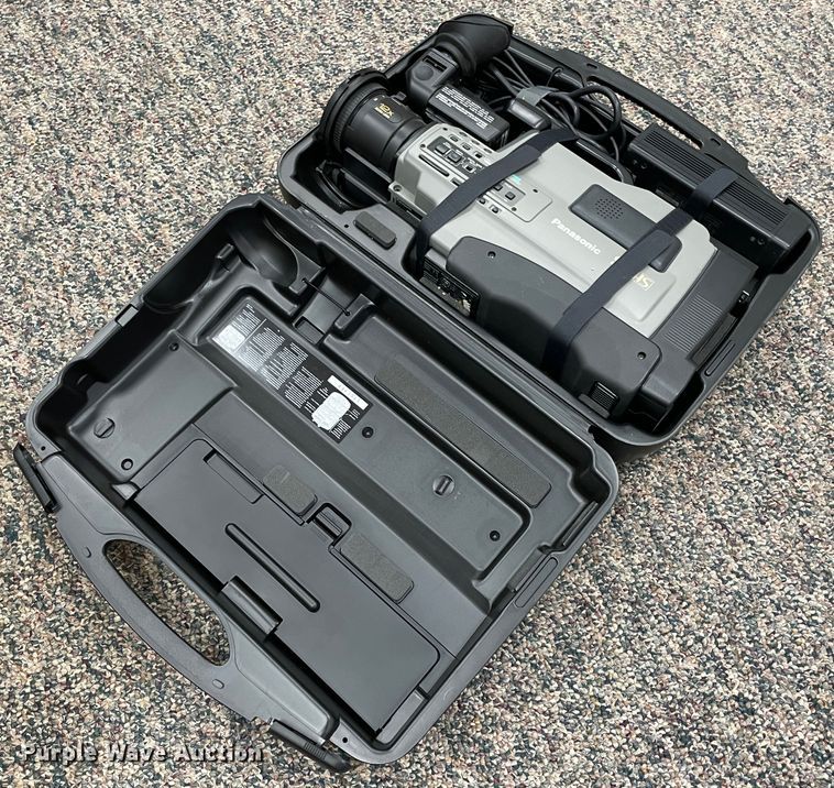 image for item IC9422 Panasonic SVHS camcorder