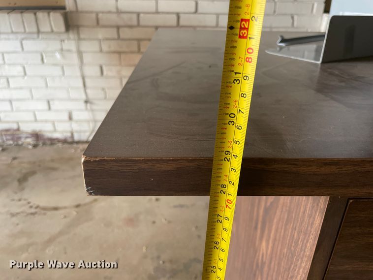 image for item IC9423 Office funriture