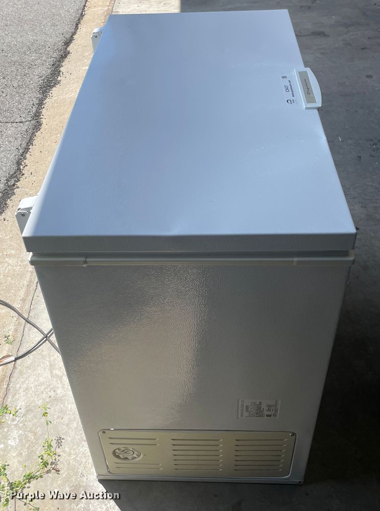 image for item IC9437 Frigidaire Electrolux FFC0923DW2  freezer