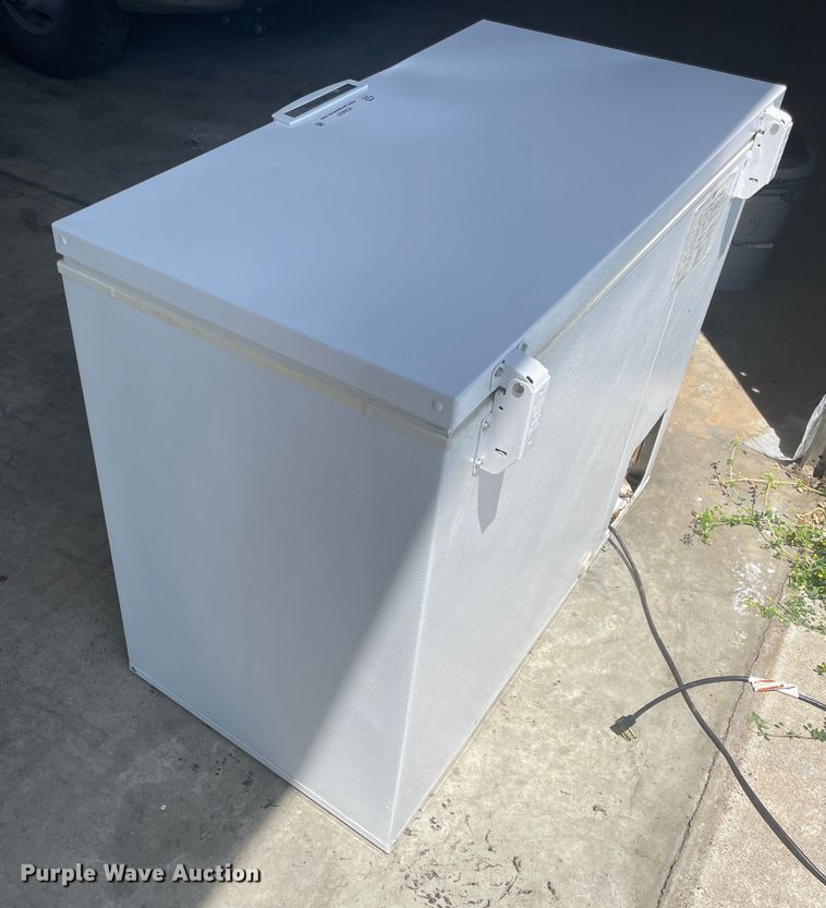 image for item IC9437 Frigidaire Electrolux FFC0923DW2  freezer