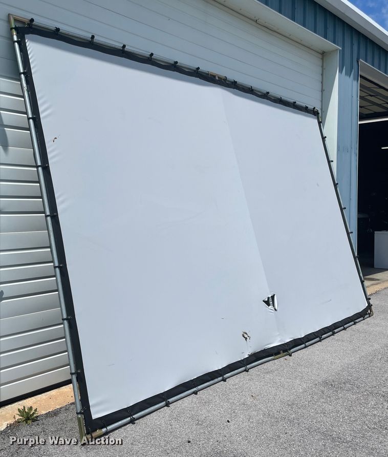image for item IC9440 Projector screen