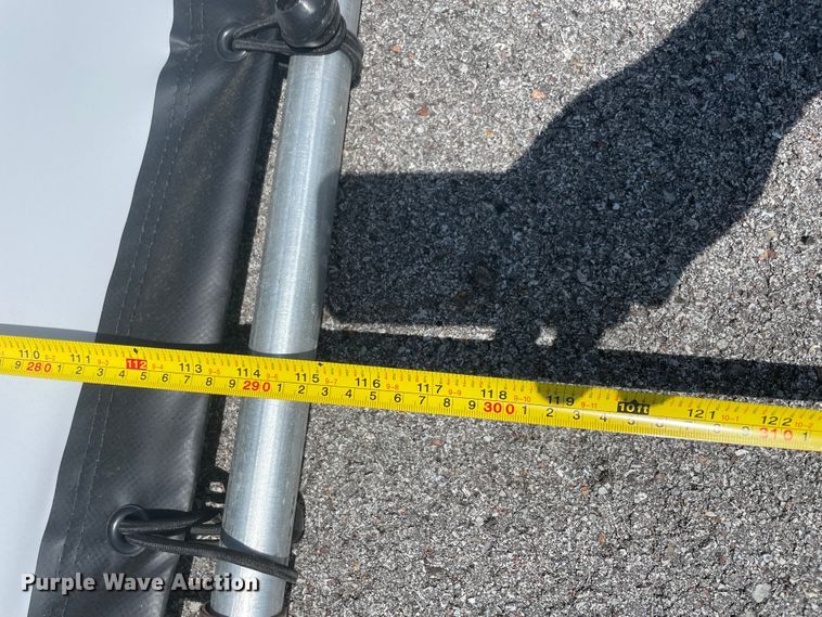 image for item IC9440 Projector screen